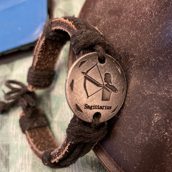 Sagittarius Zodiac Bracelet Leather - Picture 3 of 5